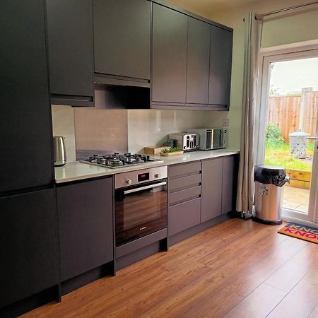 Spacious 3 Bed Flat Belvedere Dartford Kültér fotó